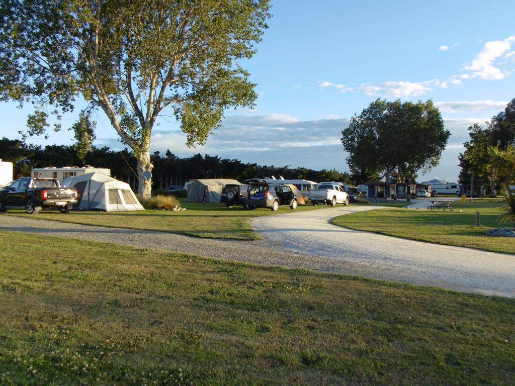 Glenavys Waitaki River Motor Camp Exterior photo